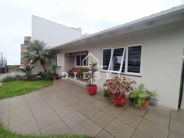 Casa venda em Lajeado, Região Geográfica Intermediária de Santa Cruz do Sul - Lajeado