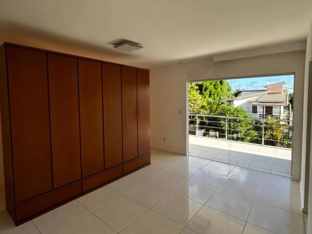 Casa venda em Lauro de Freitas