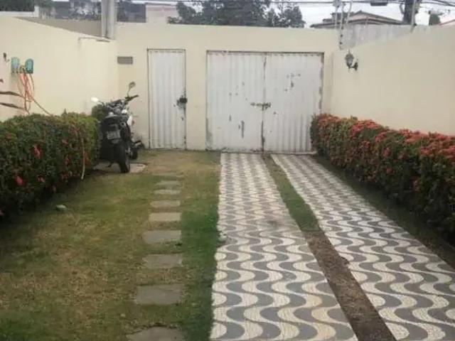 Casa venda em Região Geográfica Imediata de Salvador, Região Metropolitana de Salvador
