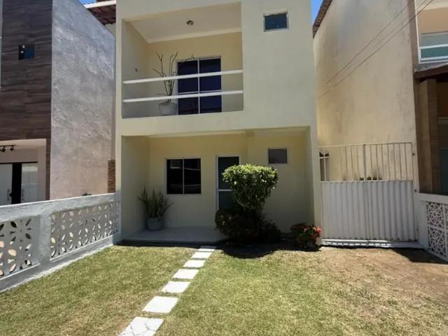 Casa venda em Região Geográfica Imediata de Salvador, Região Metropolitana de Salvador