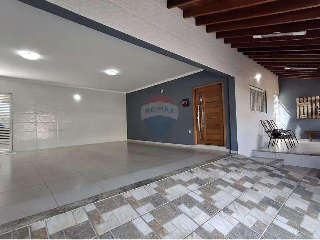 Casa venda em Região Imediata de Lins, Lins