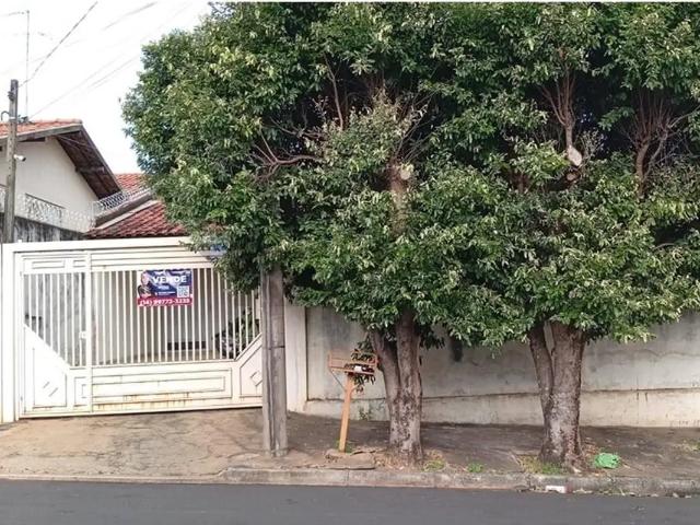 Casa venda em Região Imediata de Lins, Lins