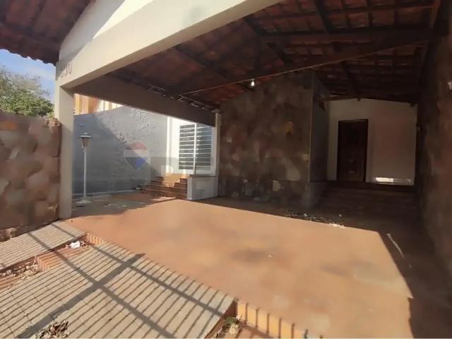 Casa venda em Região Imediata de Lins, Lins