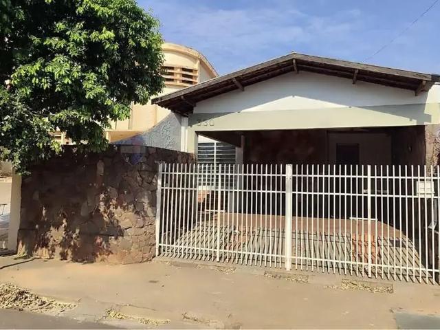 Casa venda em Região Imediata de Lins, Lins