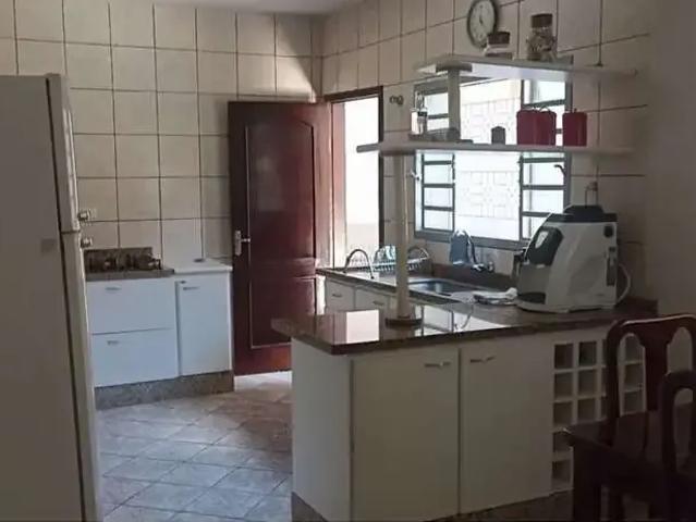 Casa venda em Região Geográfica Imediata de Londrina, Londrina