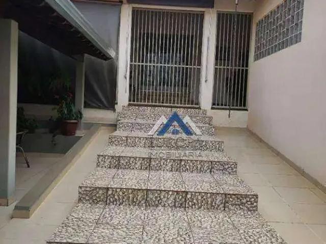 Casa venda em Região Geográfica Imediata de Londrina, Londrina