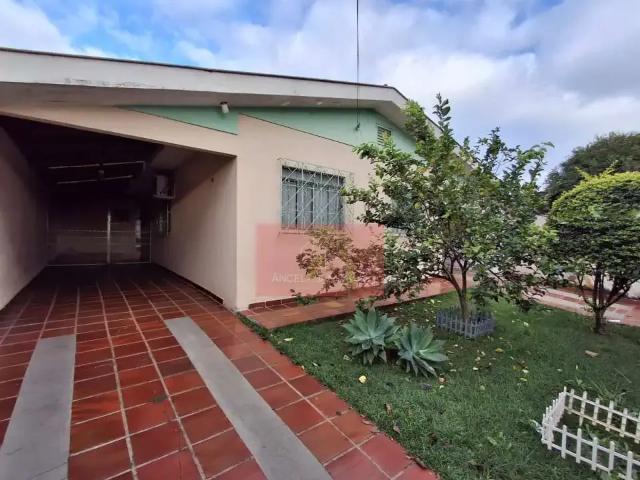 Casa venda em Região Geográfica Imediata de Londrina, Londrina