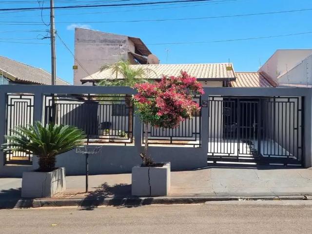 Casa venda em Região Geográfica Imediata de Londrina, Londrina