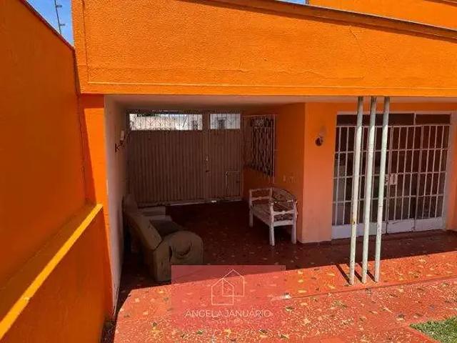 Casa venda em Região Geográfica Imediata de Londrina, Londrina