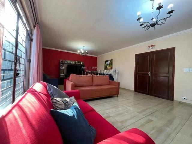 Casa venda em Região Geográfica Imediata de Londrina, Londrina