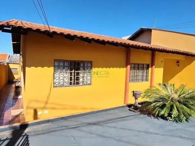 Casa venda em Região Geográfica Imediata de Londrina, Londrina