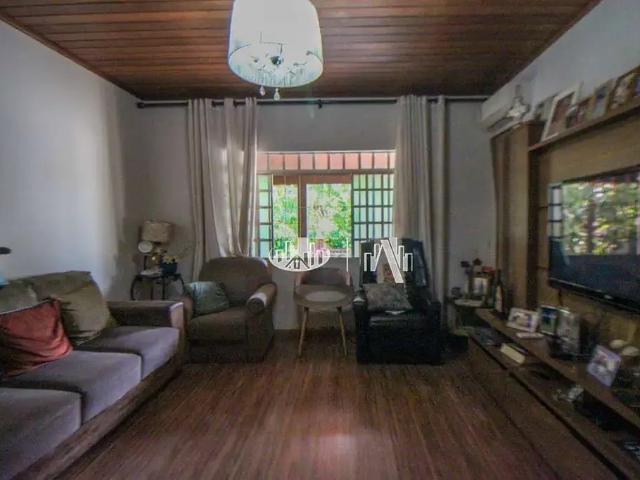 Casa venda em Região Geográfica Imediata de Londrina, Londrina