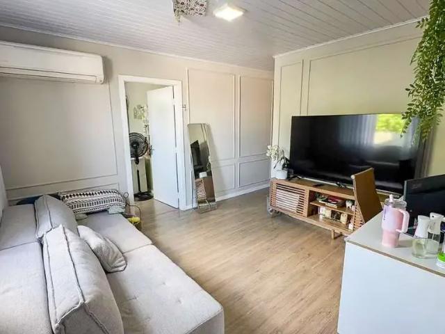 Casa venda em Região Geográfica Imediata de Londrina, Londrina