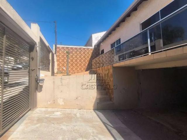 Casa venda em Região Geográfica Imediata de Londrina, Londrina