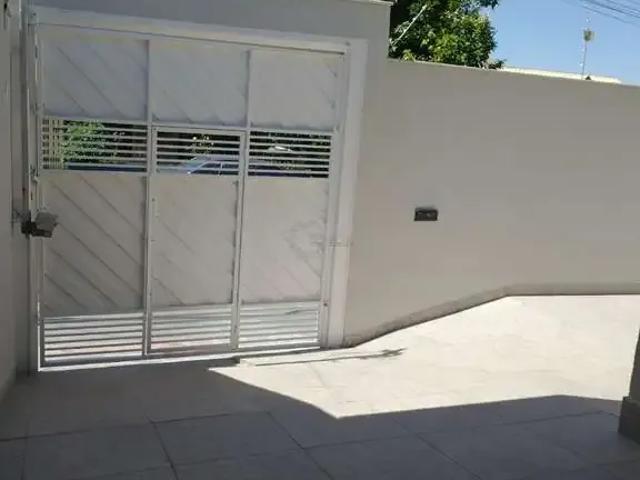Casa venda em Região Geográfica Imediata de Londrina, Londrina
