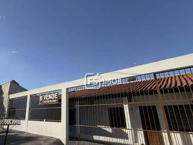 Casa venda em Região Geográfica Imediata de Londrina, Londrina