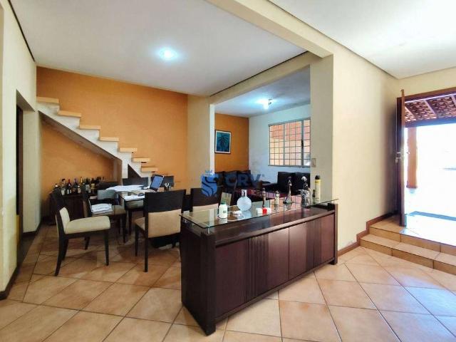 Casa venda em Região Geográfica Imediata de Londrina, Londrina