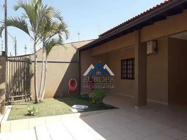 Casa venda em Região Geográfica Imediata de Londrina, Londrina