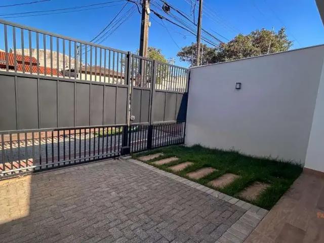 Casa venda em Região Geográfica Imediata de Londrina, Londrina