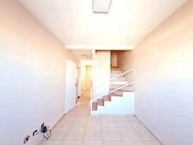 Casa venda em Região Geográfica Imediata de Londrina, Londrina