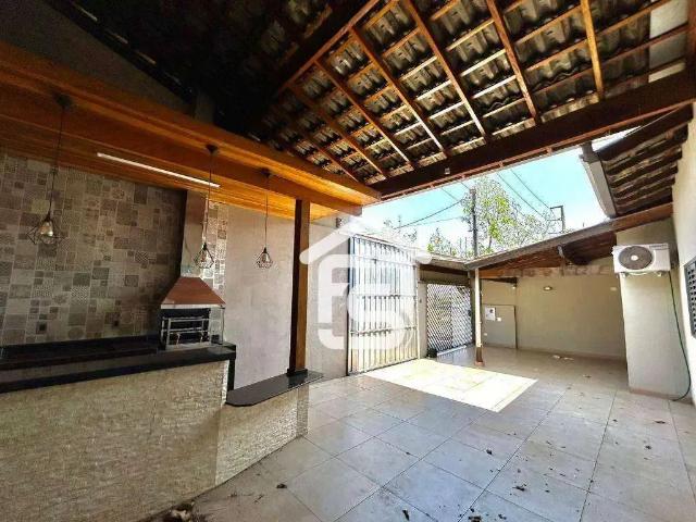 Casa venda em Região Geográfica Imediata de Londrina, Londrina
