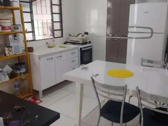 Casa venda em Região Geográfica Imediata de Londrina, Londrina
