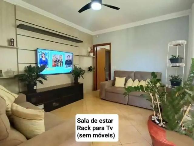 Casa venda em Região Geográfica Imediata de Londrina, Londrina