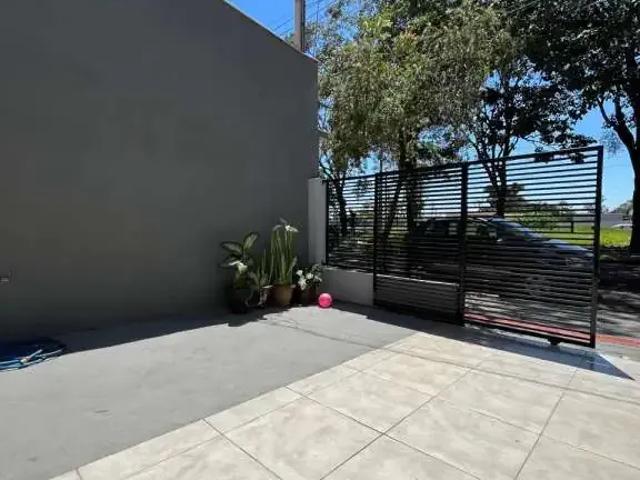 Casa venda em Região Geográfica Imediata de Londrina, Londrina