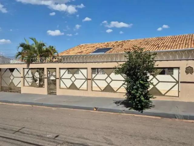Casa venda em Região Geográfica Imediata de Londrina, Londrina