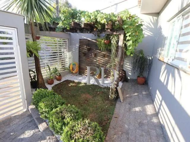 Casa venda em Região Geográfica Imediata de Londrina, Londrina