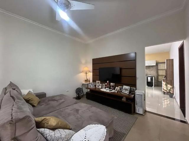 Casa venda em Jardim Piza, Londrina