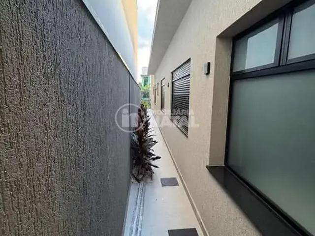 Casa venda em Região Geográfica Imediata de Londrina, Londrina