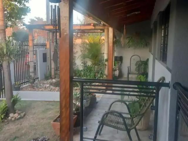 Casa venda em Região Geográfica Imediata de Londrina, Londrina
