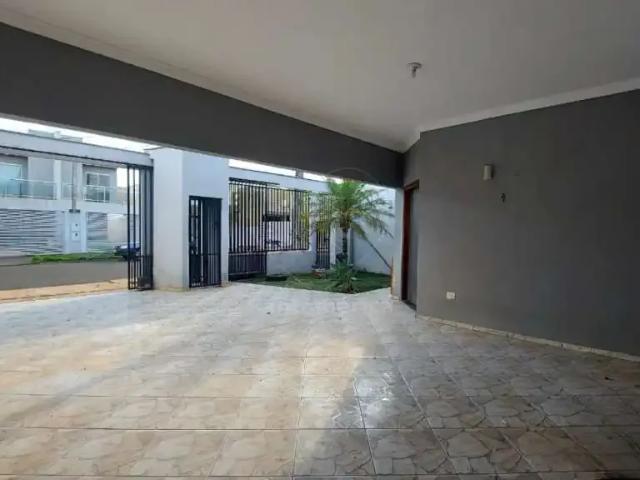 Casa venda em Região Geográfica Imediata de Londrina, Londrina