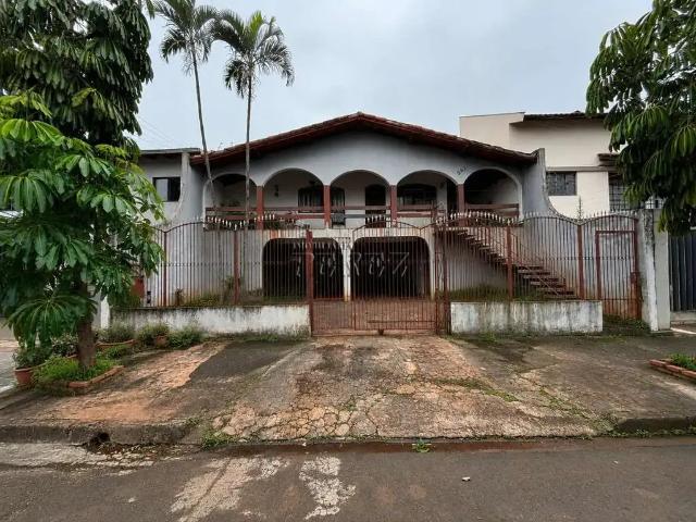 Casa venda em Região Geográfica Imediata de Londrina, Londrina
