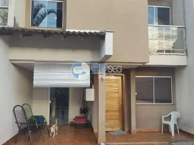 Casa venda em Região Geográfica Imediata de Londrina, Londrina