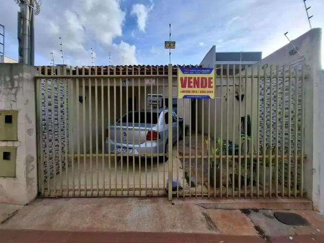 Casa venda em Região Geográfica Imediata de Londrina, Londrina