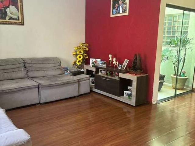 Casa venda em Região Geográfica Imediata de Londrina, Londrina