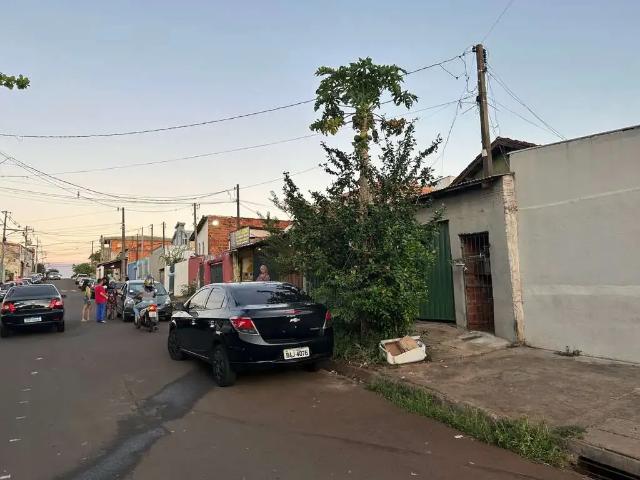 Casa venda em Região Geográfica Imediata de Londrina, Londrina