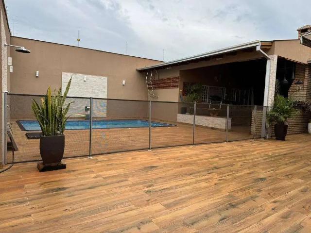 Casa venda em Região Geográfica Imediata de Londrina, Londrina