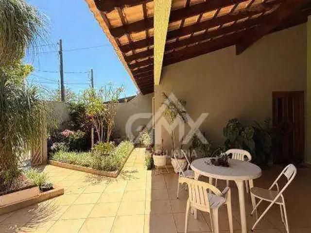 Casa venda em Região Geográfica Imediata de Londrina, Londrina
