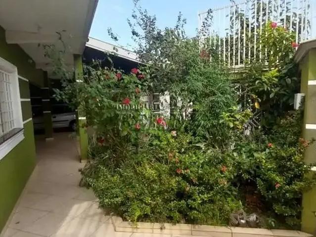 Casa venda em Região Geográfica Imediata de Londrina, Londrina