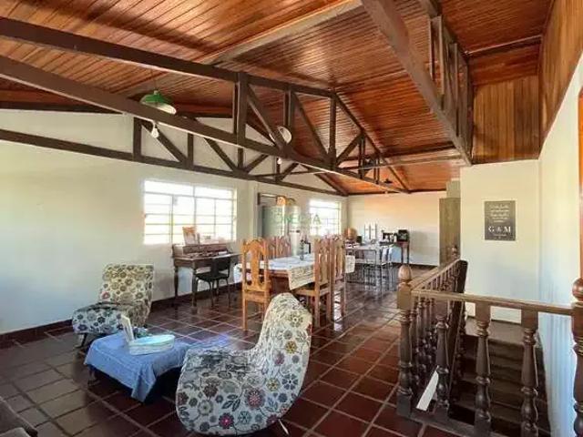 Casa venda em Região Geográfica Imediata de Londrina, Londrina