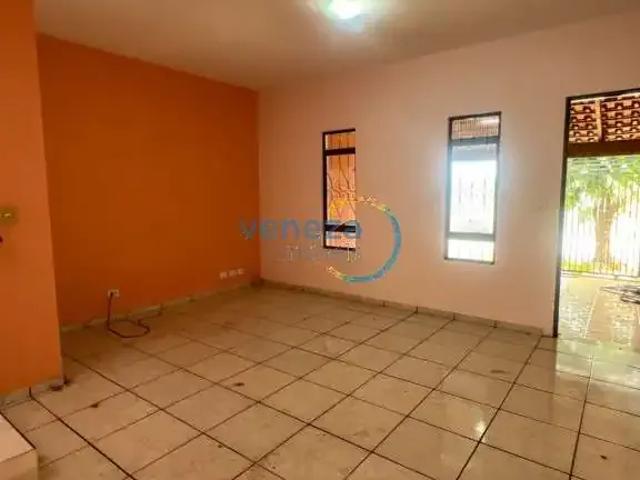 Casa venda em Região Geográfica Imediata de Londrina, Londrina