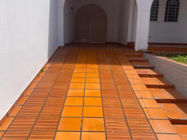 Casa venda em Região Geográfica Imediata de Londrina, Londrina