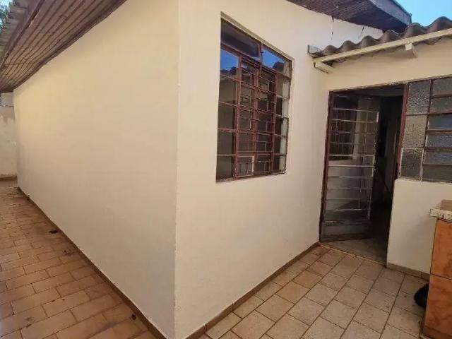 Casa venda em Região Geográfica Imediata de Londrina, Londrina