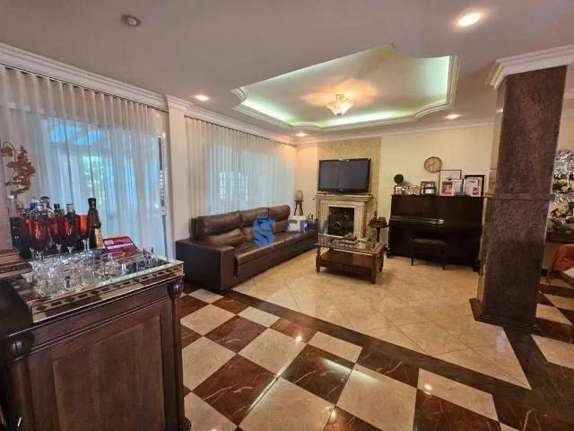 Casa venda em Região Geográfica Imediata de Londrina, Londrina