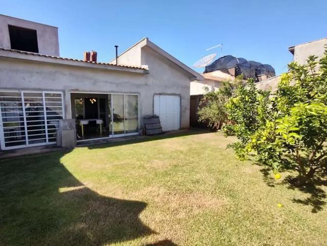 Casa venda em Região Geográfica Imediata de Londrina, Londrina