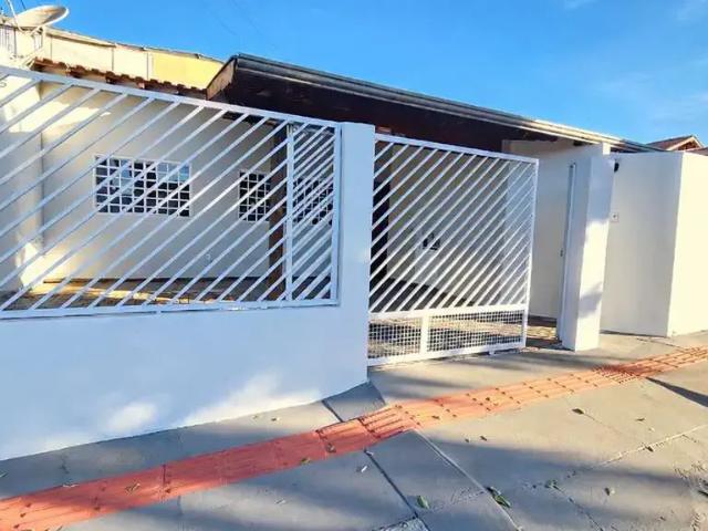 Casa venda em Região Geográfica Imediata de Londrina, Londrina