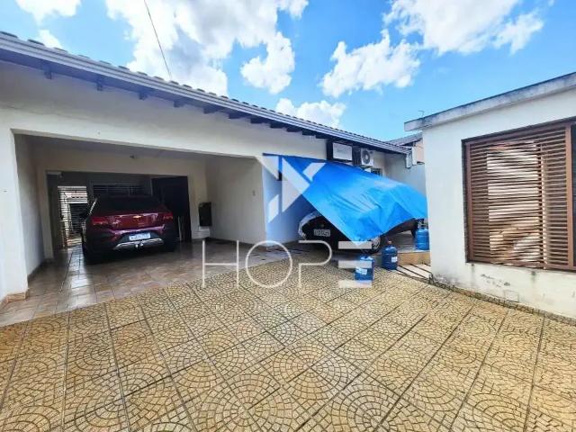 Casa venda em Região Geográfica Imediata de Londrina, Londrina